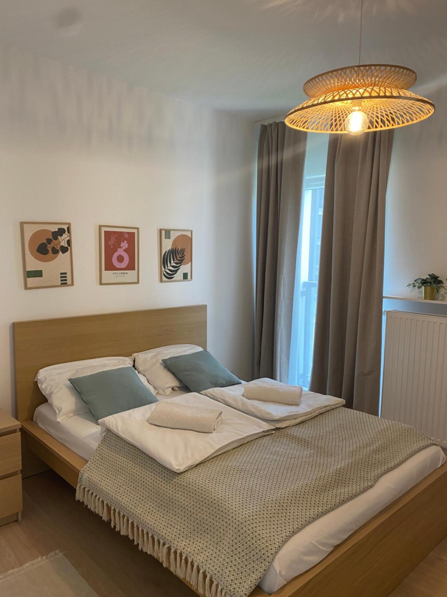 Metro Szwedzka Apartament Orange Βαρσοβία Εξωτερικό φωτογραφία